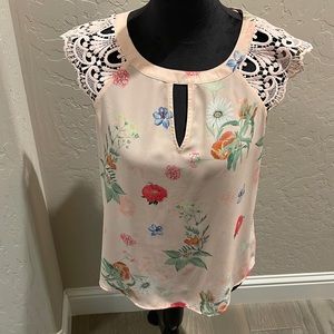 EXPRESS Flower Blouse with Lace Sleeves
